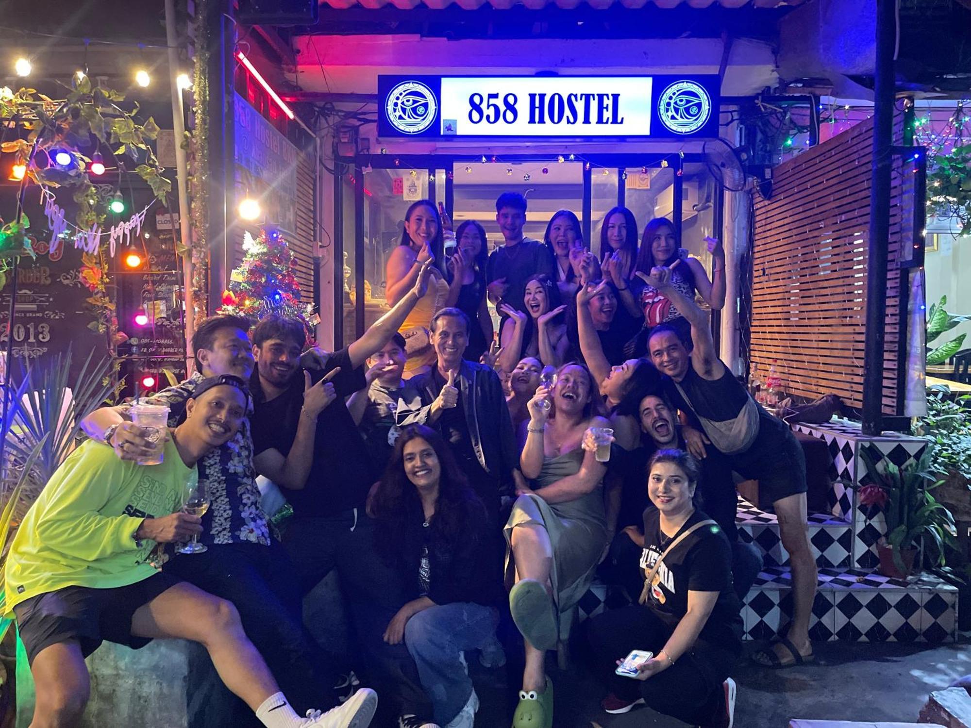 858Hostel Bkk In Khaosan Road Бангкок Екстер'єр фото